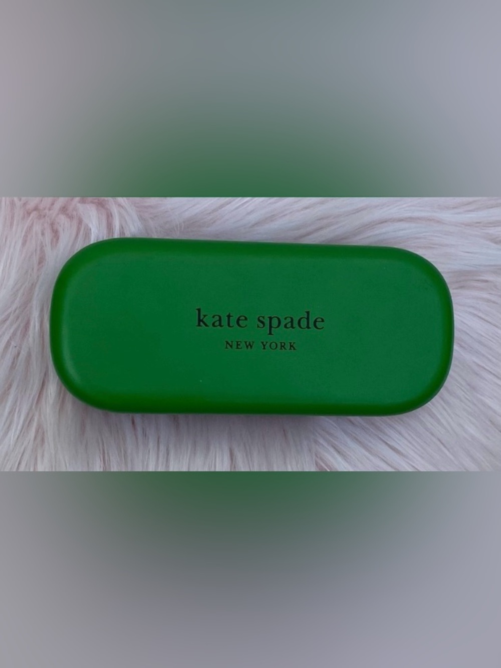 Kate Spade Vibrant Green Glasses Case
